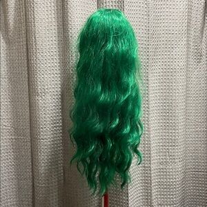 Green Wavy Hair Wig 19”